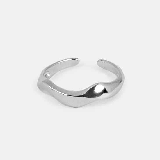 LUCY LIQUID RING | .925 SILVER